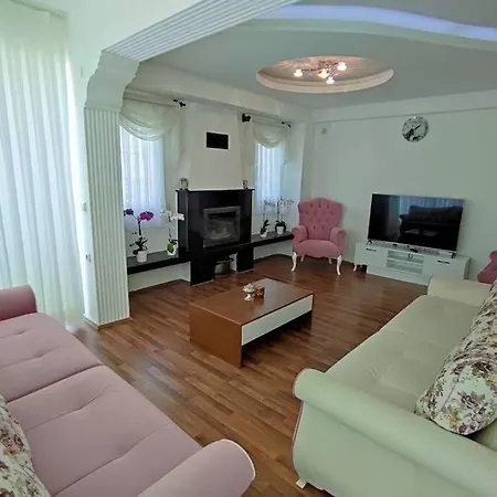 Villa Sunny Hills Oludeniz 6 Bedrooms Private Pool Villa Vila *