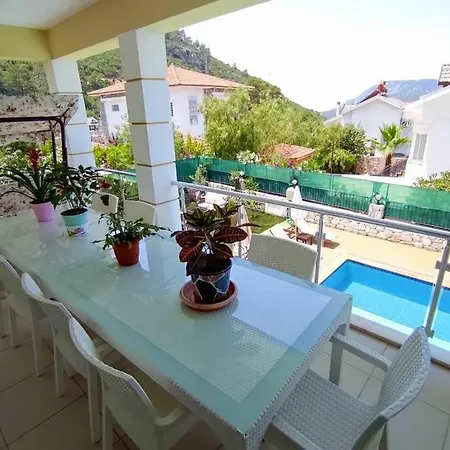 Vila Villa Sunny Hills Oludeniz 6 Bedrooms Private Pool Villa *