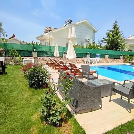 Vila Villa Sunny Hills Oludeniz 6 Bedrooms Private Pool Villa